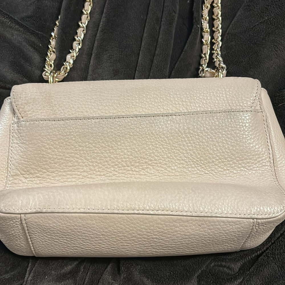 Tory Burch light pink pebbled leather crossbody bag - Picture 4 of 6